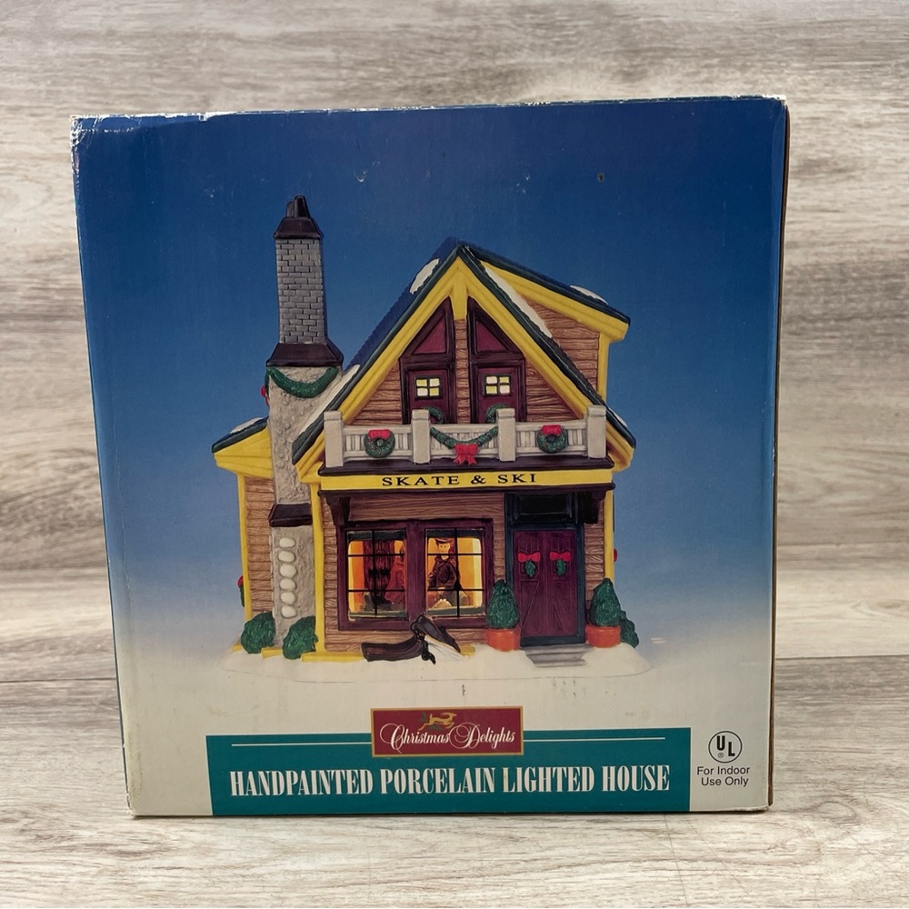 Vintage Rare Christmas Delights Handpainted Porcelain Lighted House Skate & Ski